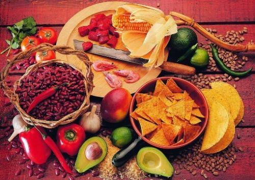 喝酒吃红瓜,畅饮佳酿，品味红瓜佳肴