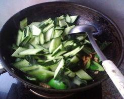 包馅的瓜怎么吃才好吃视频,包馅瓜的多样食法大揭秘